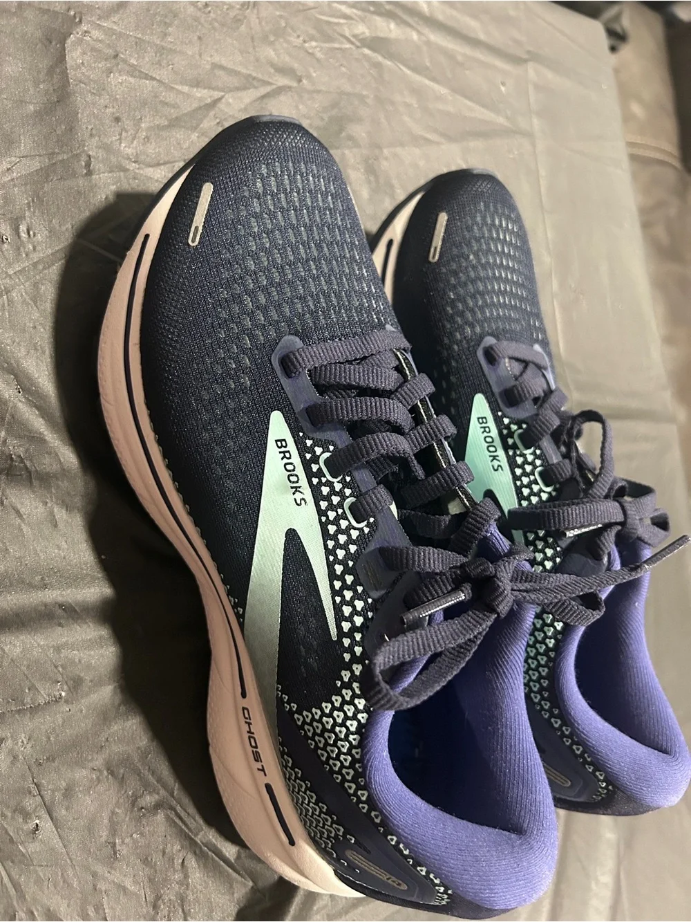 Brooks Ghost Women's Running Shoes - Navy with Mint Trim